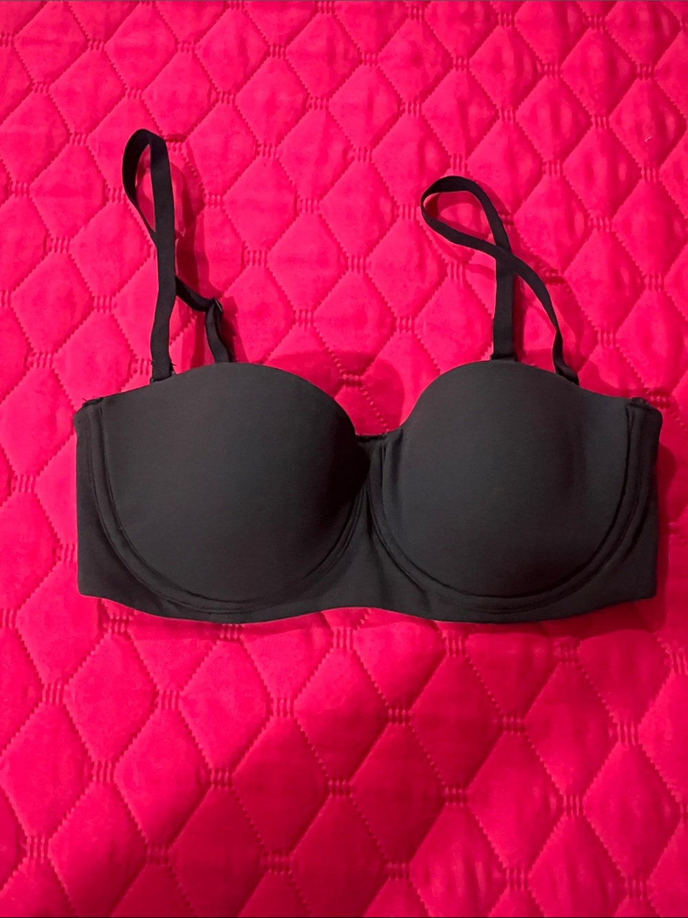 SKIMS Black Convertible Strapless T-Shirt Bra